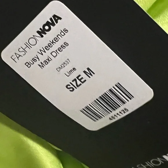 Lime Green Maxi Dress with gorgeous details • Brand new tags attached / Medium - Picture 8 of 8